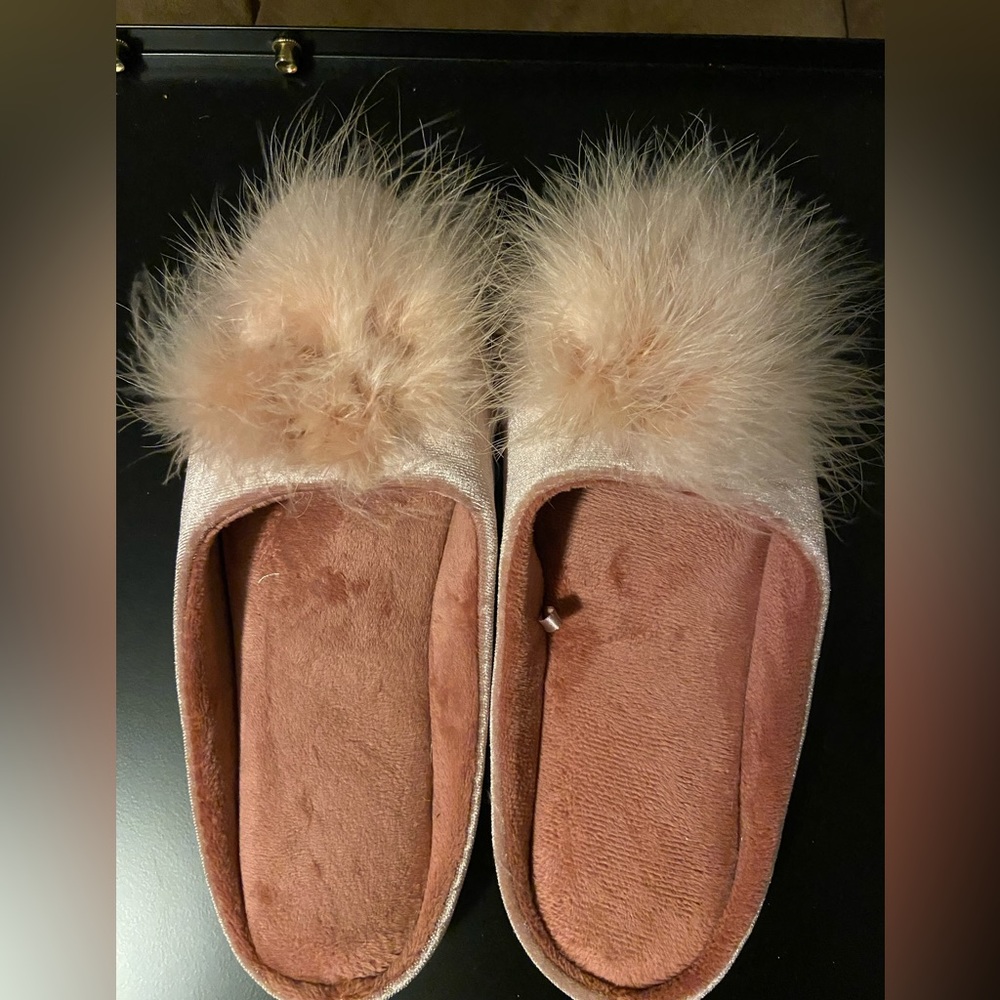 ECU Slippers